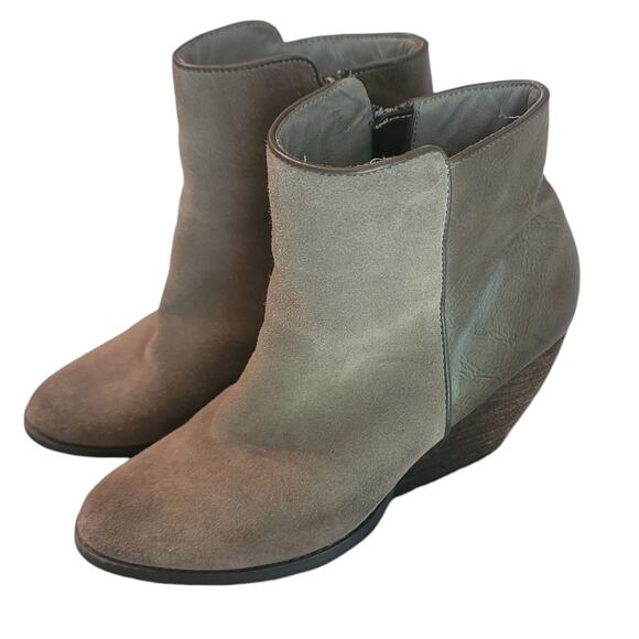 Very Volatile Los Angeles Whitby Suede/Leather Ankle Bootie Women's Size 8.5 - Picture 4 of 11